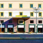 Hotel Naples Отель