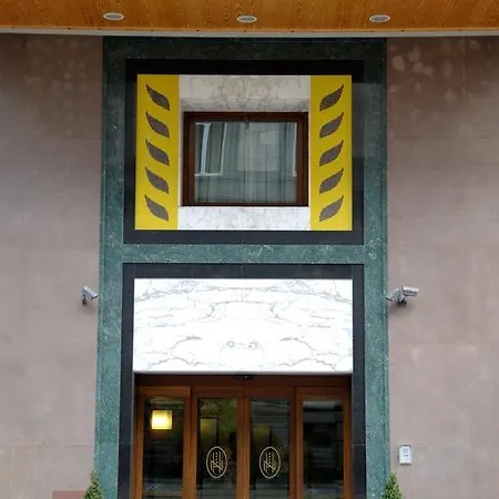 Hotel Naples נאפולי