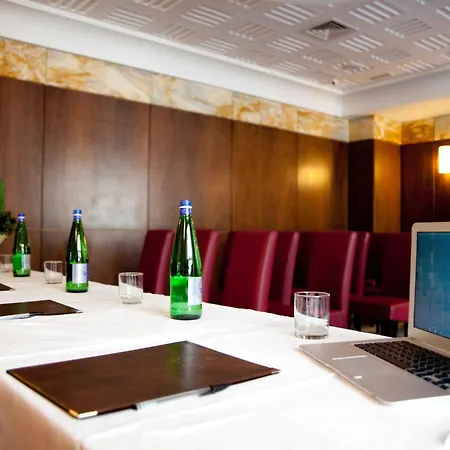 Hotel Naples 4* Neapol