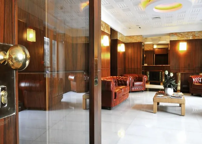 Отель Hotel Naples Неаполь
