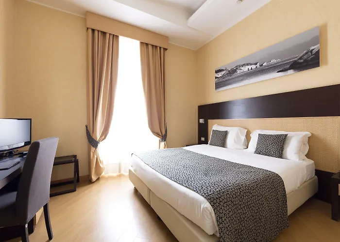 Отель Hotel Naples 4*
