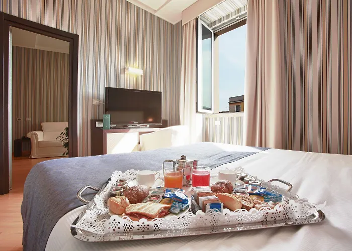 Hotel Hotel Naples 4*