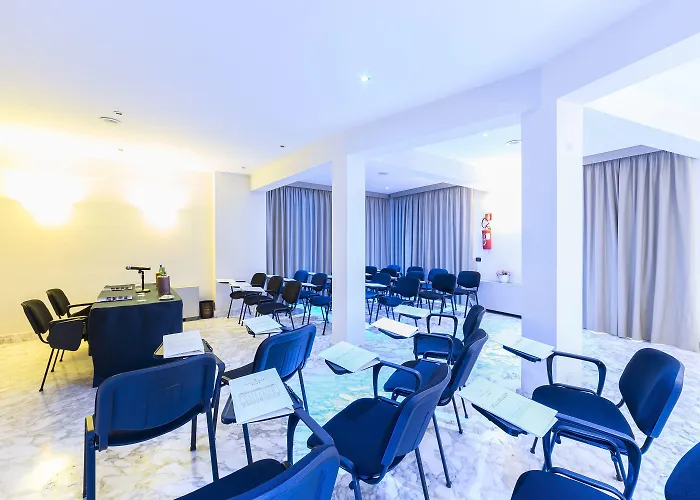 Hotel Naples