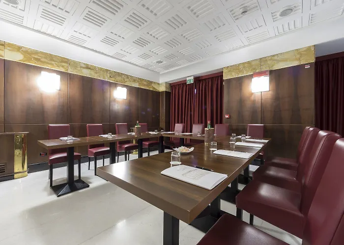 Hotel Naples Отель