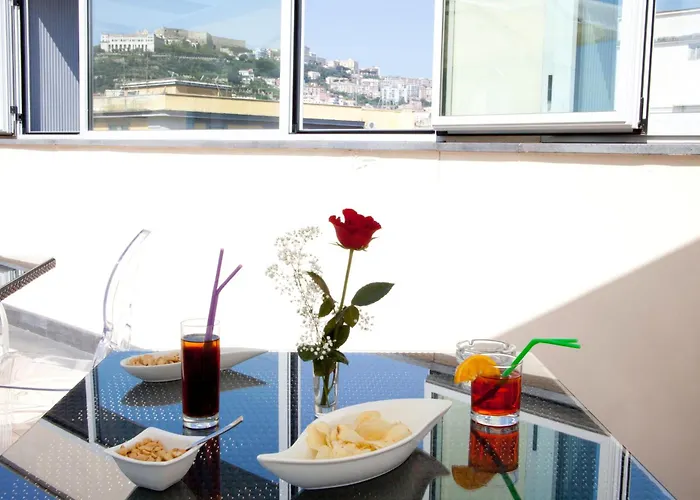 Hotel Naples Отель