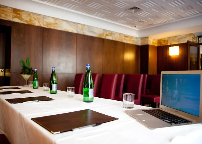 Hotel Naples 4* Napoli