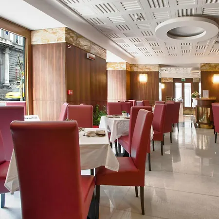 Hotel Naples 4*