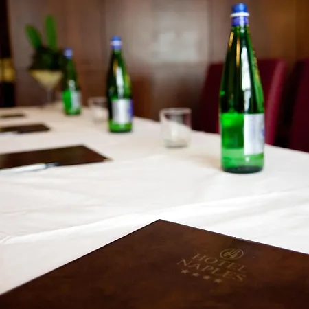 Hotel Naples 4*