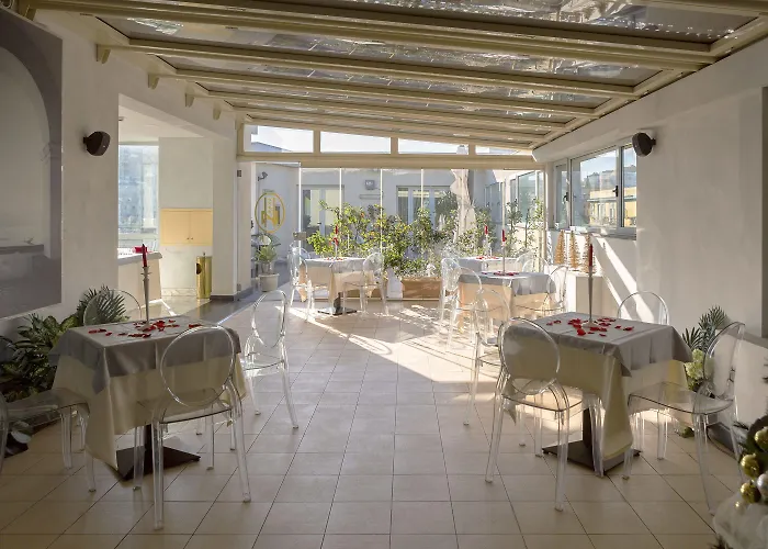 Hotel Naples 4* Nápoles